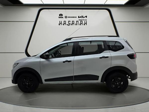 2026-Renault-Triber-10-Techno image:3