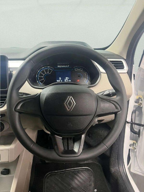 2026-Renault-Triber-10-Evolution image:11