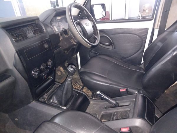 2023-Mahindra-Pik-Up-2023-22-mHawk-S4-Single-Cab-Diesel-Manual image:15