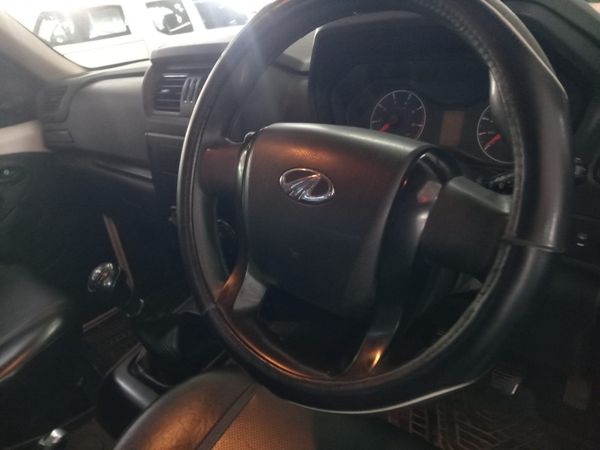 2023-Mahindra-Pik-Up-2023-22-mHawk-S4-Single-Cab-Diesel-Manual image:1