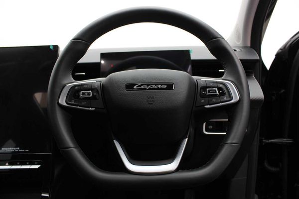 2026-Lepas-L4-15T-Pantera-Auto image:22