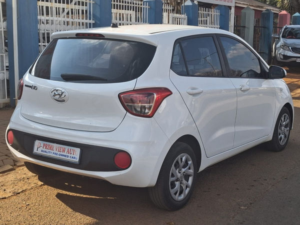 2020-Hyundai-Grand-i10-125-Fluid-Auto image:3