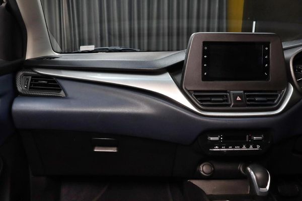 2024-Suzuki-Baleno-15-GL-Auto image:11