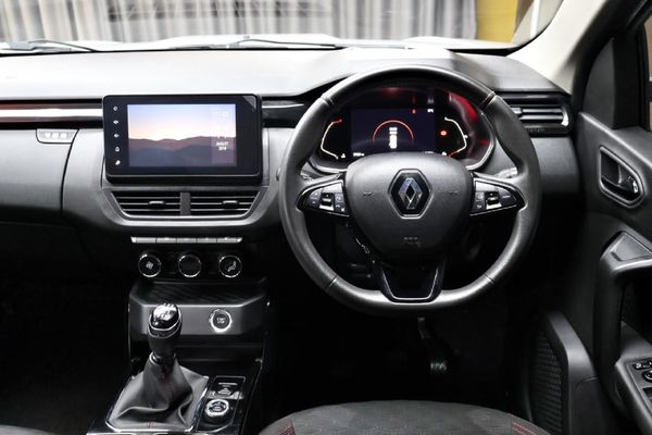 2024-Renault-Kiger-10T-Intens image:6