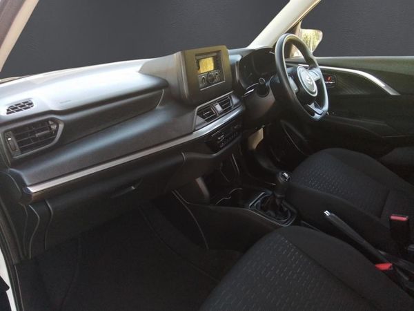 2025-Suzuki-Swift-12-GL image:14
