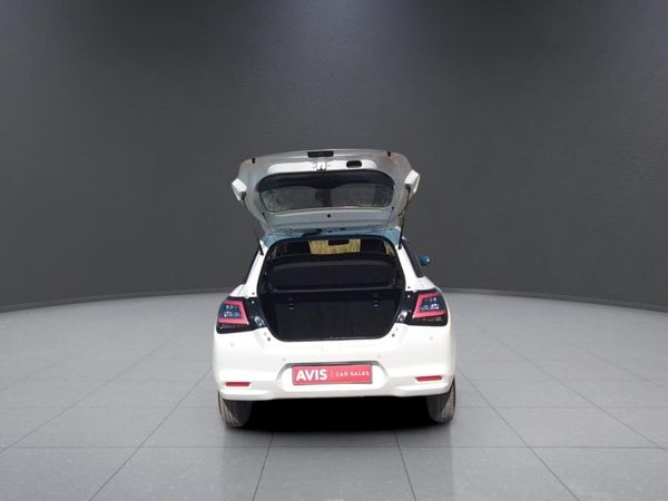 2025-Suzuki-Swift-12-GL image:17