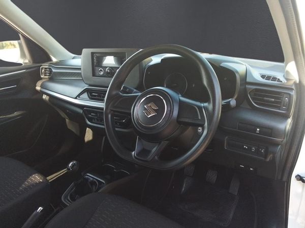 2025-Suzuki-Swift-12-GL image:8