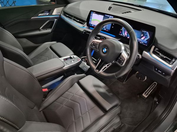 2025-BMW-X1-sDrive18i-M-Sport image:3