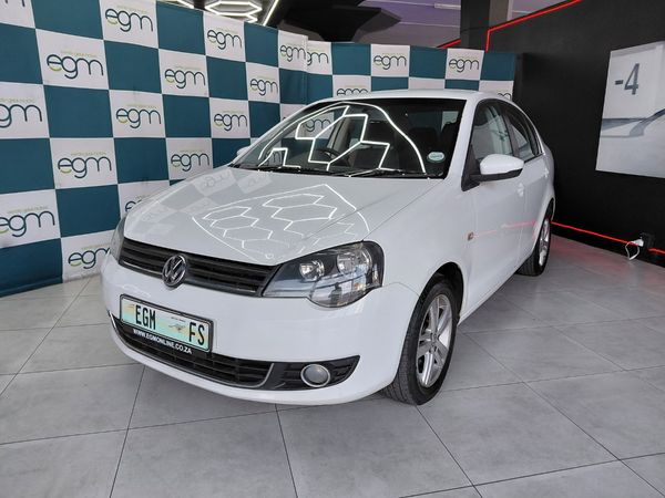 2014-Volkswagen-Polo-Vivo-GP-16-Comfortline image:3