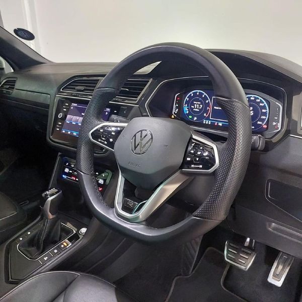2023-Volkswagen-Tiguan-14-TSI-R-Line-DSG-Auto-110kW image:13