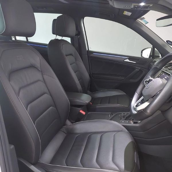 2023-Volkswagen-Tiguan-14-TSI-R-Line-DSG-Auto-110kW image:17