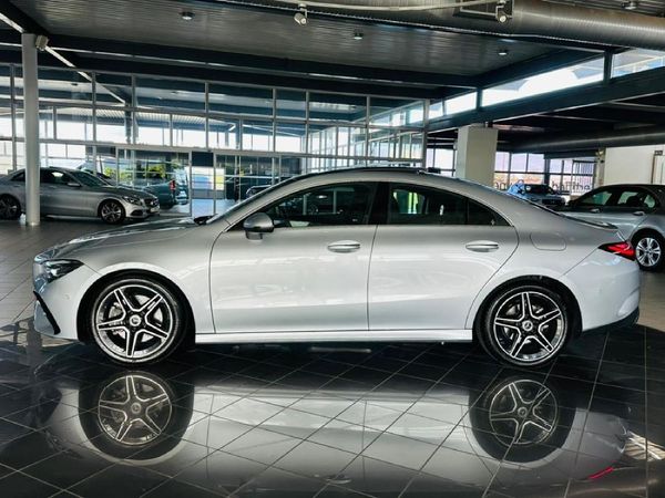 2025-Mercedes-Benz-CLA-200-Progressive image:10
