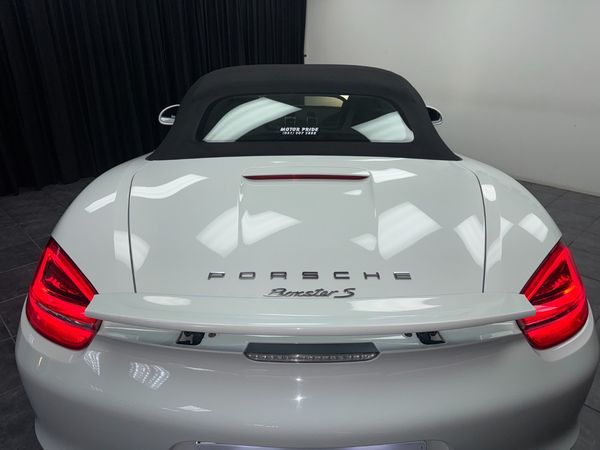 2013-Porsche-Boxster-S-Auto image:9