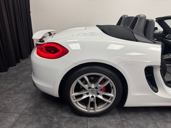 2013-Porsche-Boxster-S-Auto image:10