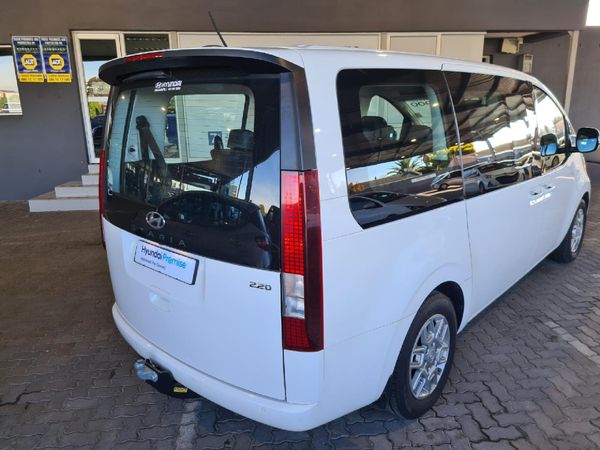 2025-Hyundai-Staria-22d-Executive-Auto image:2