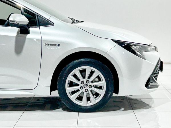 2024-Toyota-Corolla-18-XS-Hybrid-Auto-5-dr image:4
