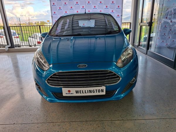 2013-Ford-Fiesta-14-Trend-5-dr image:1