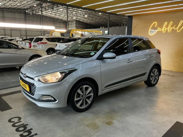 2016-Hyundai-i20-14-Fluid-Auto image:2