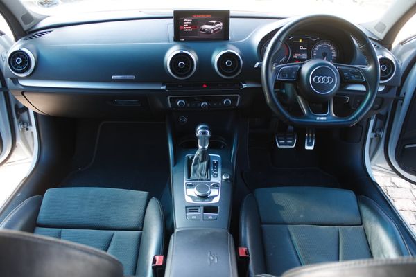 2018-Audi-S3-Sedan-quattro-Auto image:9