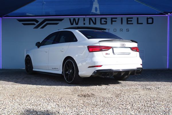 2018-Audi-S3-Sedan-quattro-Auto image:3