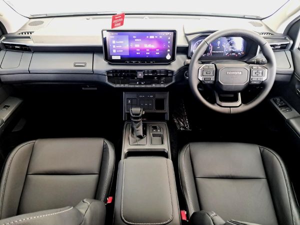 2026-Toyota-Hilux-28-GD-6-RB-Raider-X-Auto-Extended-Cab image:10