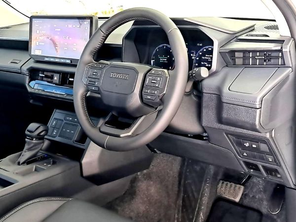 2026-Toyota-Hilux-28-GD-6-RB-Raider-X-Auto-Extended-Cab image:14