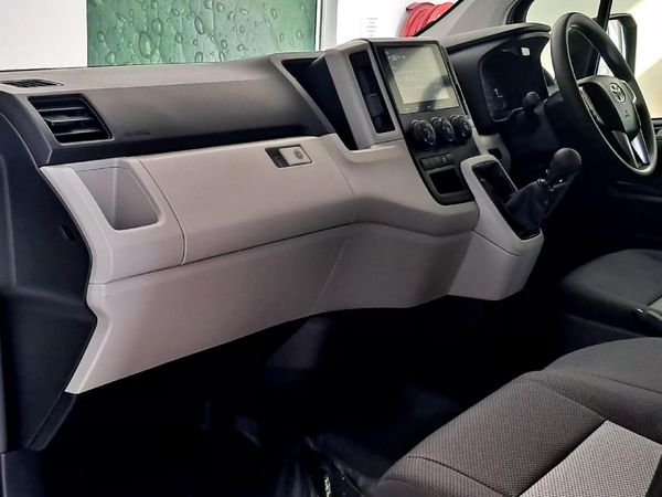 2026-Toyota-Quantum-28-SLWB-Panel-Van image:9