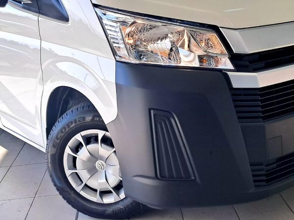 2026-Toyota-Quantum-28-SLWB-Panel-Van image:1