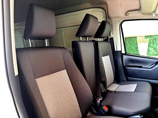 2026-Toyota-Quantum-28-SLWB-Panel-Van image:4