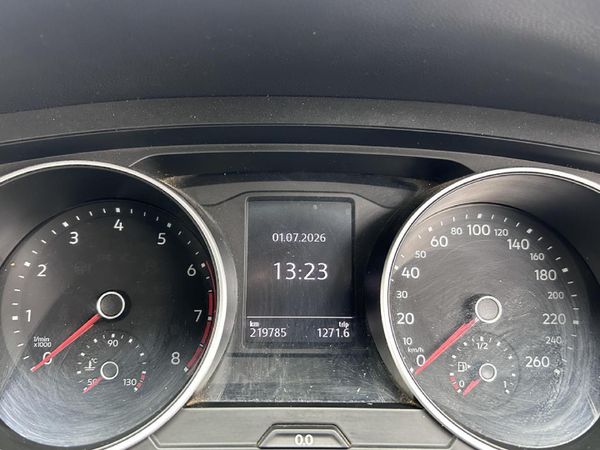 2017-Volkswagen-Tiguan-14-TSI-Trendline-92kW image:9