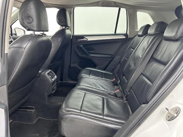 2017-Volkswagen-Tiguan-14-TSI-Trendline-92kW image:11