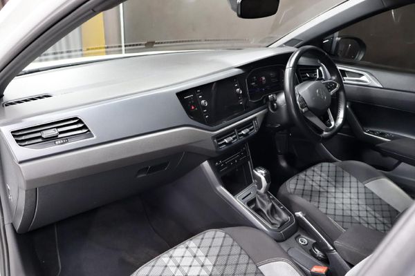2023-Volkswagen-Taigo-10-TSI-R-Line-Auto image:11