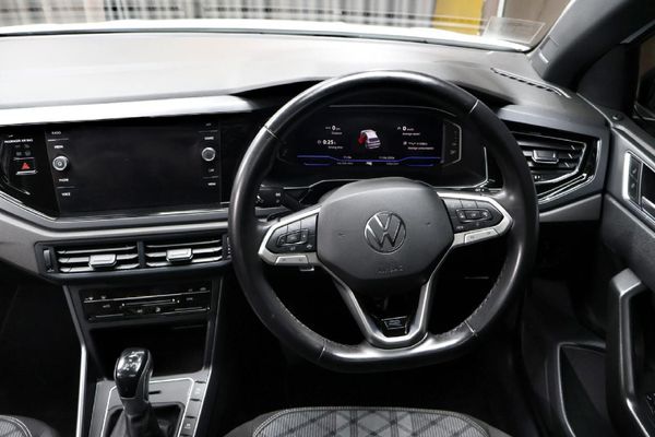 2023-Volkswagen-Taigo-10-TSI-R-Line-Auto image:8