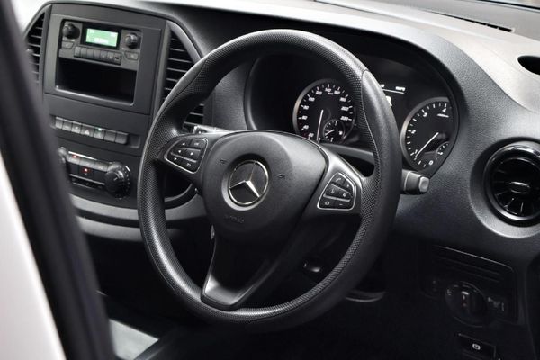 2023-Mercedes-Benz-Vito-116-20-CDI-Tourer-Pro-Auto image:10
