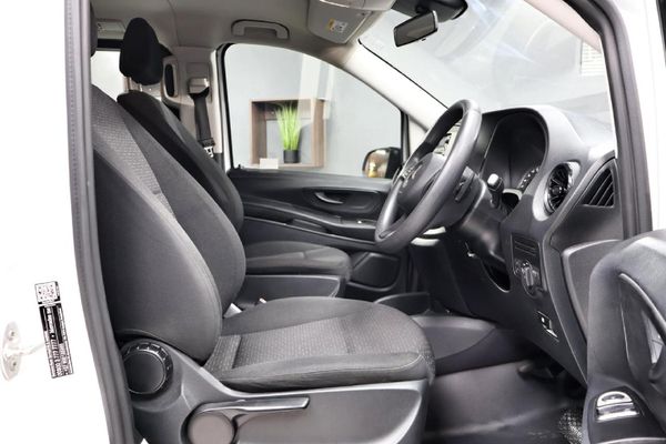 2023-Mercedes-Benz-Vito-116-20-CDI-Tourer-Pro-Auto image:12