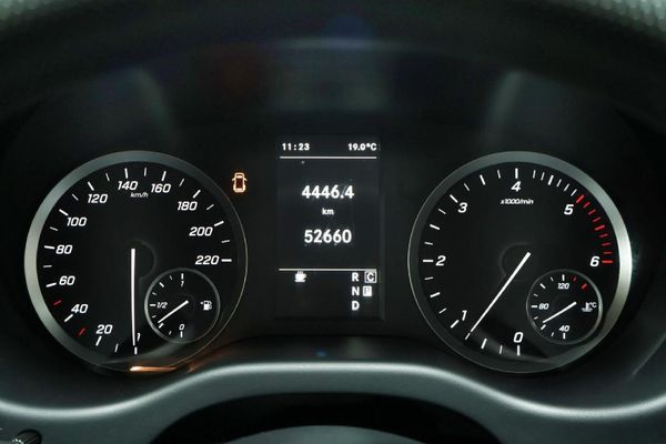 2023-Mercedes-Benz-Vito-116-20-CDI-Tourer-Pro-Auto image:21