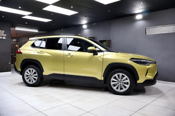 2025-Toyota-Corolla-Cross-18-XS image:24