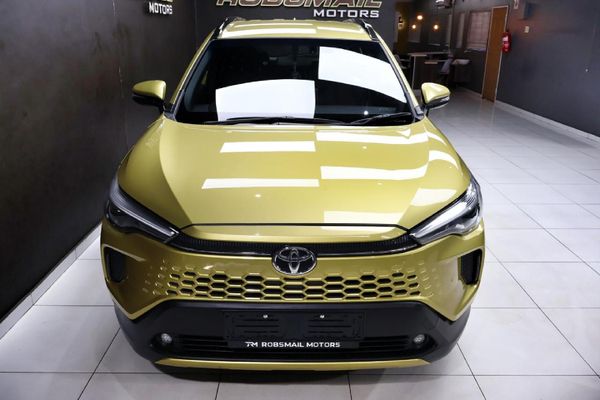 2025-Toyota-Corolla-Cross-18-XS image:2