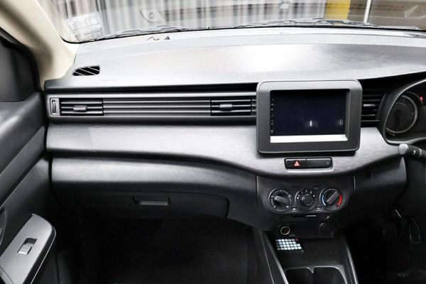 2026-Toyota-Rumion-15-S image:14