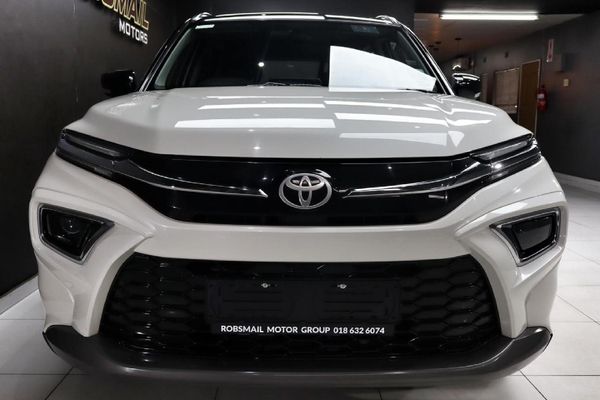 2025-Toyota-Urban-Cruiser-15-XR-Auto image:3