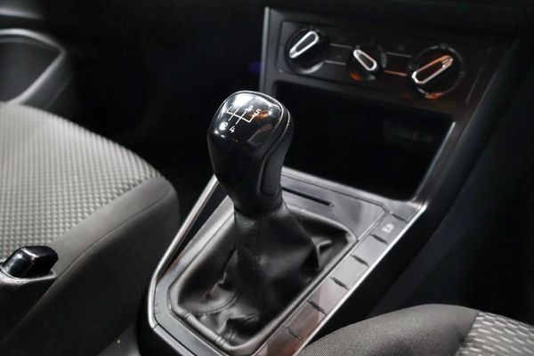 2023-Volkswagen-Polo-10-TSI image:15
