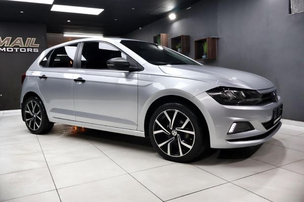 2021-Volkswagen-Polo-10-TSI-Trendline image:1
