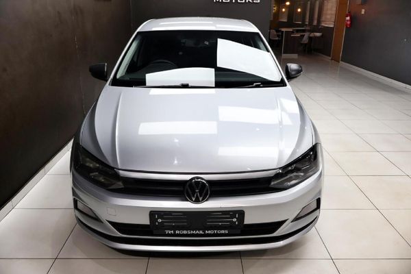 2021-Volkswagen-Polo-10-TSI-Trendline image:2