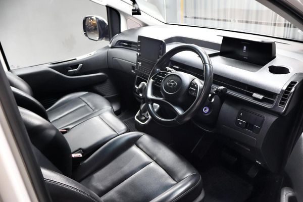 2023-Hyundai-Staria-22d-Executive-Auto image:10