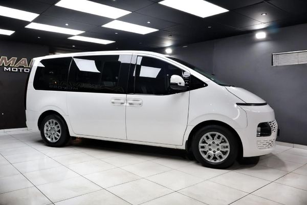 2023-Hyundai-Staria-22d-Executive-Auto image:24