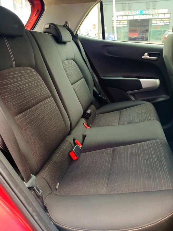2022-Kia-Picanto-10-Street image:9