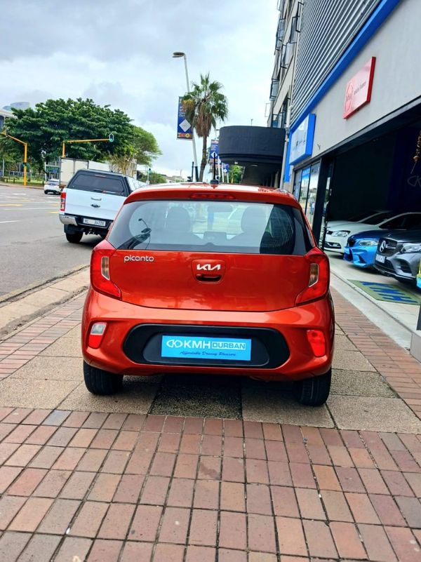 2022-Kia-Picanto-10-Street image:5