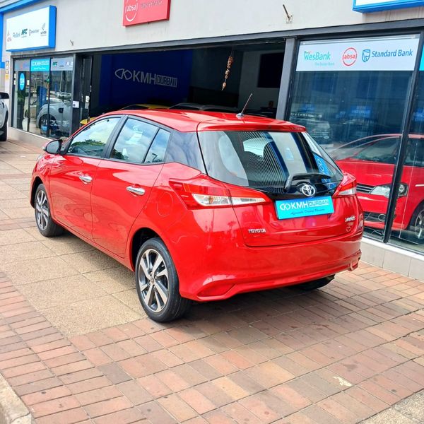 2018-Toyota-Yaris-15-XS-5-dr image:6