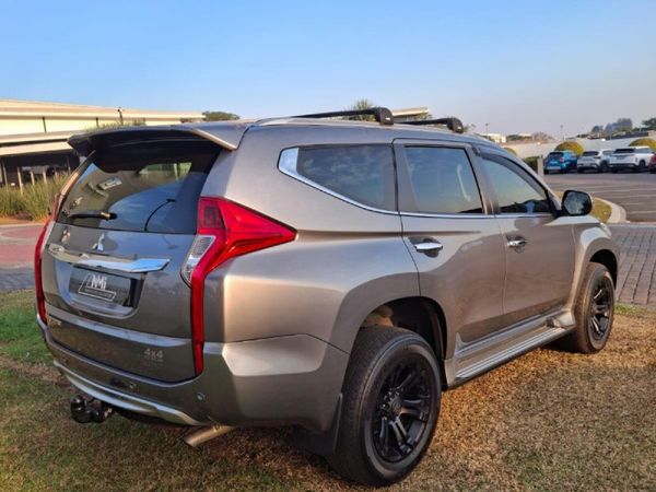 2020-Mitsubishi-Pajero-Sport-24D-4x4-Shogun-Auto image:7
