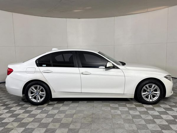 2018-BMW-3-Series-318i-Auto image:15